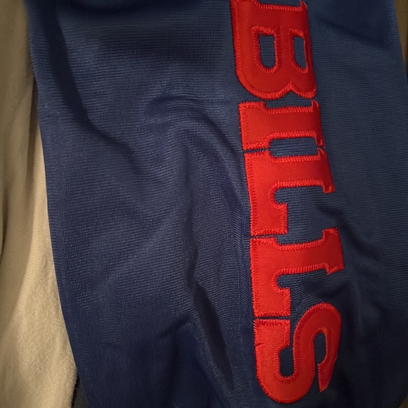 Majestic size 6xl the color is dark navy and red and some white - Picture 4 of 5